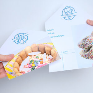 met onze ijsjes cadeaubon is het altijd lekker binnenkomen op een feestje